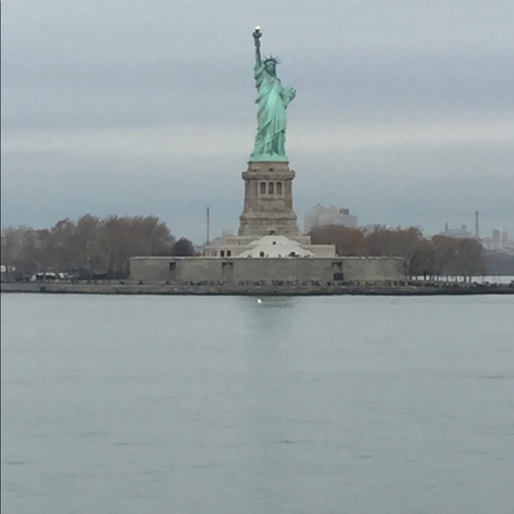 Meet your Posher, Dawn